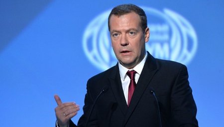 Дмитрий Медведев заявил о возможности предоставления гражданам РФ территории под строительство жилья